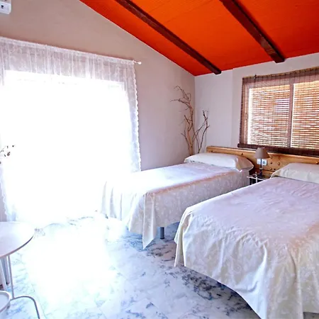 Paradise In With Pool And Jacuzzi 빌라 Mirandilla