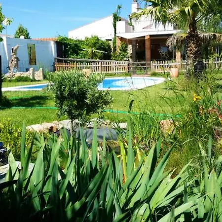 Paradise In With Pool And Jacuzzi 빌라